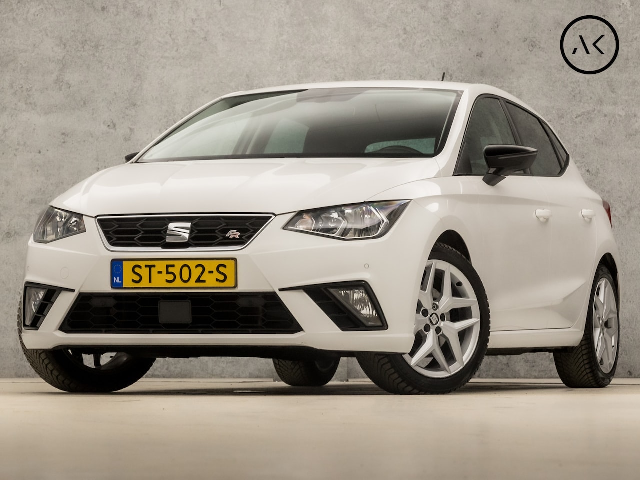 Seat Ibiza - 1.0 TSI FR Business Intense Automaat (APPLE CARPLAY, GROOT NAVI, CAMERA, CLIMATE, GETINT G - AutoWereld.nl