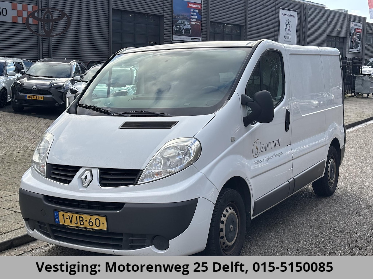 Renault Trafic - 2.0 dCi T29 L1H2 APK 10-25 Zo mee b2b/ EXPORT - AutoWereld.nl