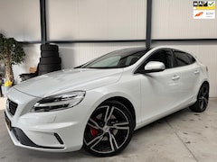 Volvo V40 - 2.0 T4 R-Design Pano Camera Harman Trekhaak Leder