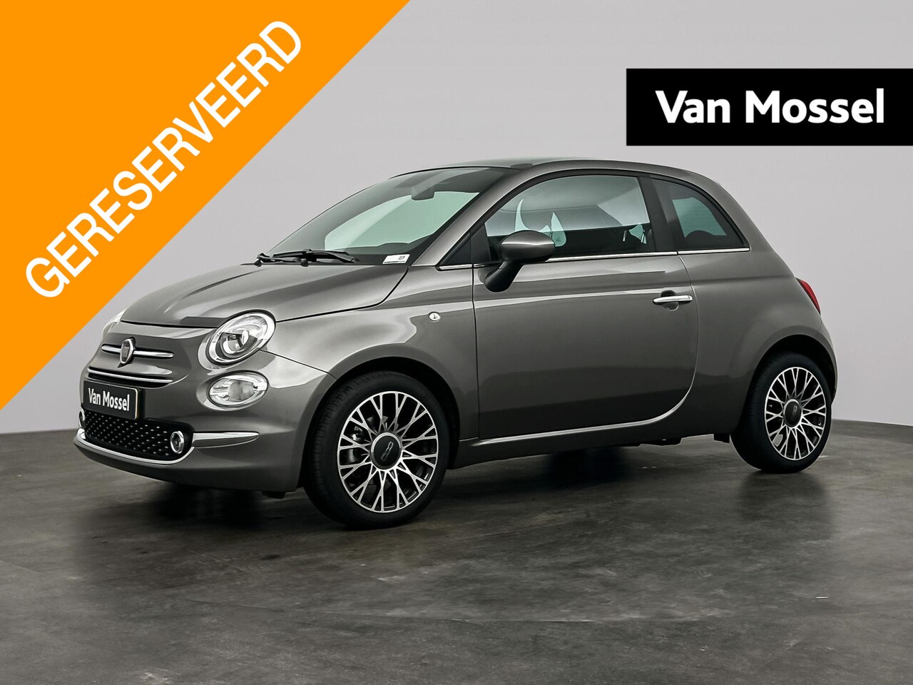 Fiat 500 - 1.0 Hybrid Dolcevita | Navigatie | Panoramadak | Climate control  | Parkeersensoren - AutoWereld.nl