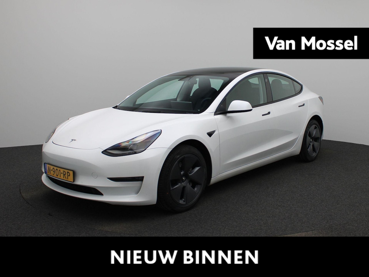 Tesla Model 3 - Long Range RWD Long Range AWD 75 kWh - AutoWereld.nl