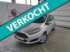 Ford Fiesta - 1.0 EcoBoost Titanium. Volle uitvoering Nieuwe distributie