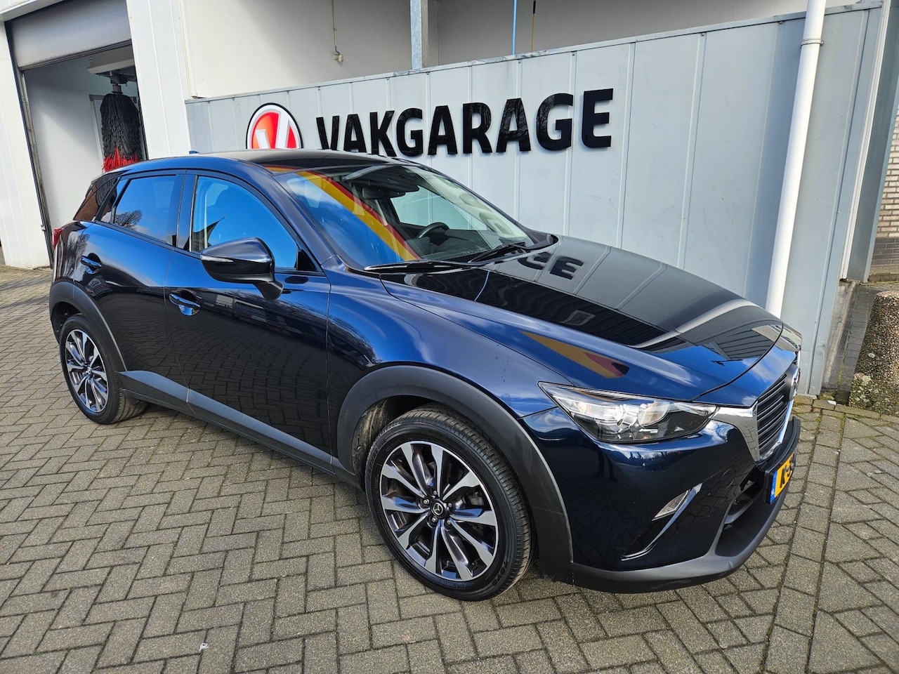 Mazda CX-3 - 2.0 SkyActiv-G 121 Sportive Navigatie 18'' Velgen,parkeersensoren - AutoWereld.nl