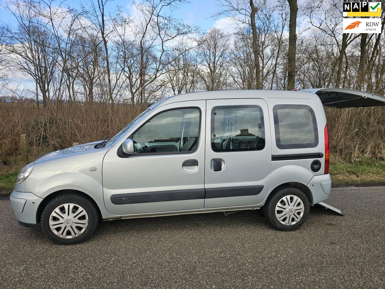 Renault Kangoo - 1.6-16V Expression Luxe Rolstoelvervoer - AutoWereld.nl