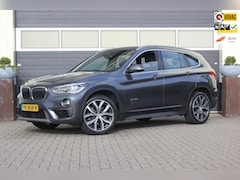 BMW X1 - SDrive20i High Executive | Head-Up | 19 Inch |