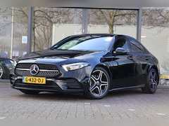 Mercedes-Benz A-klasse - 200 AMG Sport Night Upgrade|Carplay|Widescreen|