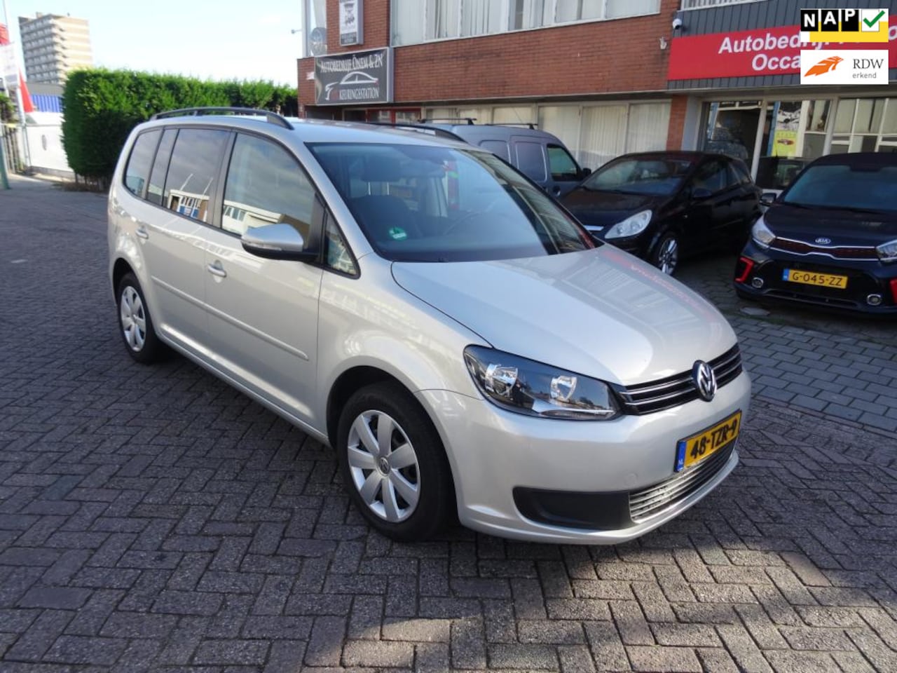 Volkswagen Touran - 1.2 TSI Comf.BlueM/Airco/Cruise/Trekhaak/Navi/PDC - AutoWereld.nl