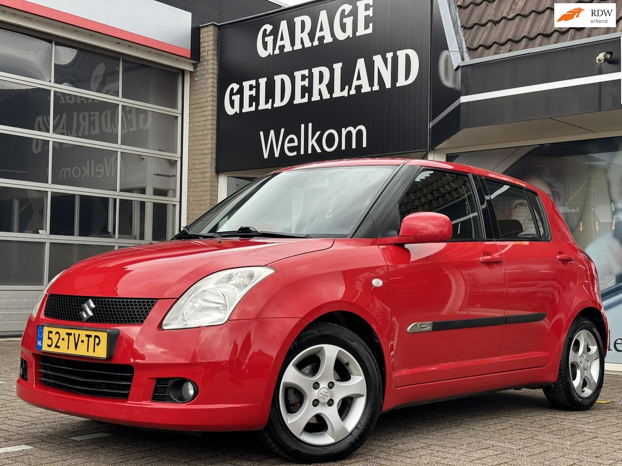 Suzuki Swift - 1.3 Shogun | Centr.v | Airco | 5Deurs | Zeer nette staat! - AutoWereld.nl