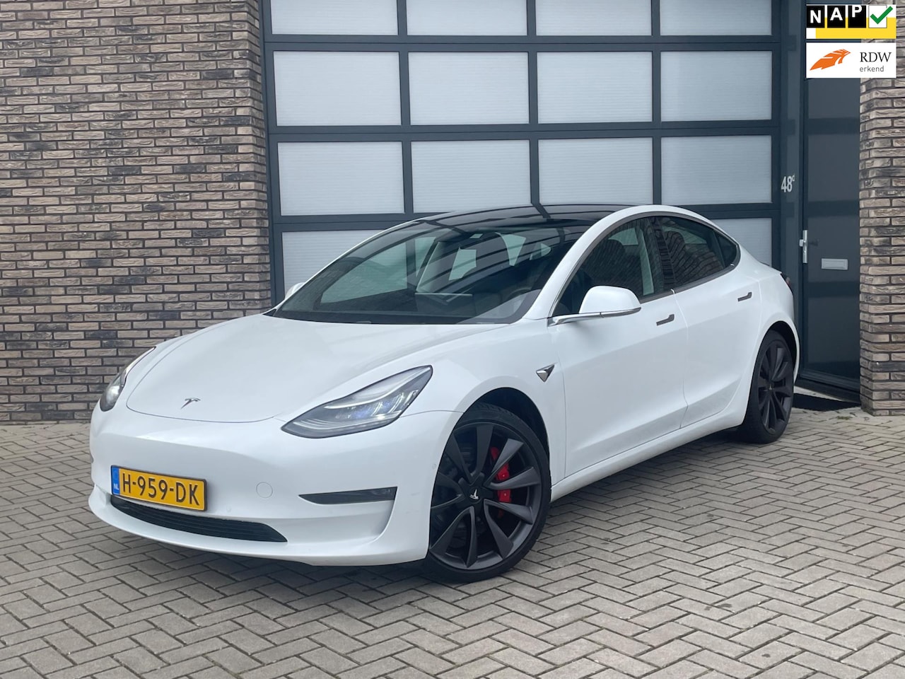 Tesla Model 3 - Performance Dual Motor AWD 75 kWh 20 Inch AUTOPILOT Pearl White - AutoWereld.nl