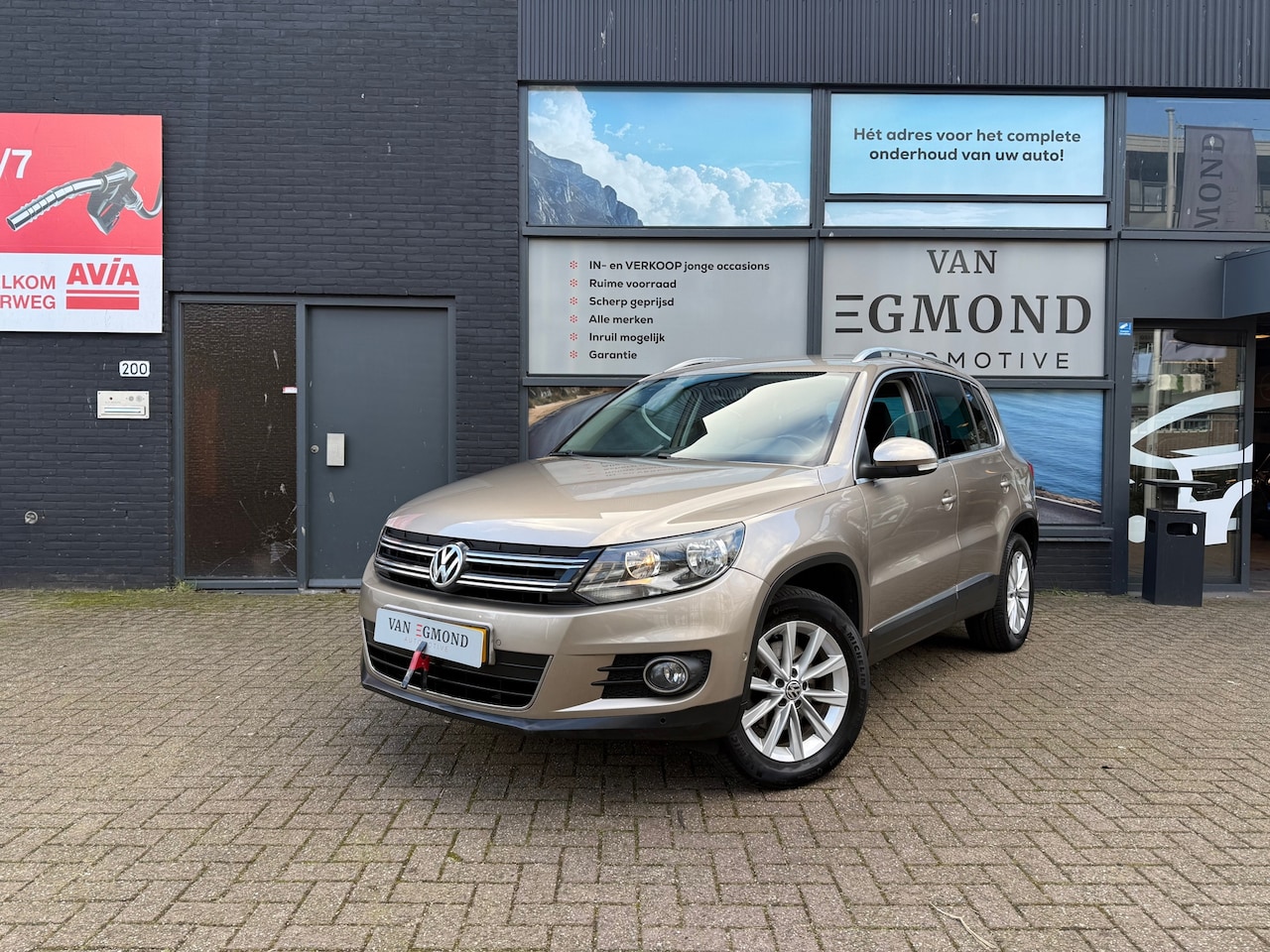 Volkswagen Tiguan - 1.4 TSI Sport&Style - AutoWereld.nl