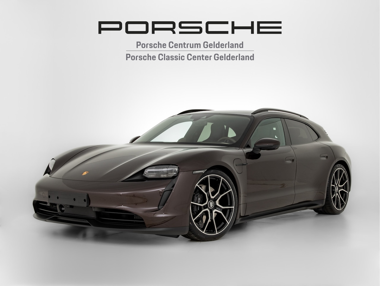 Porsche Taycan Sport Turismo - AutoWereld.nl