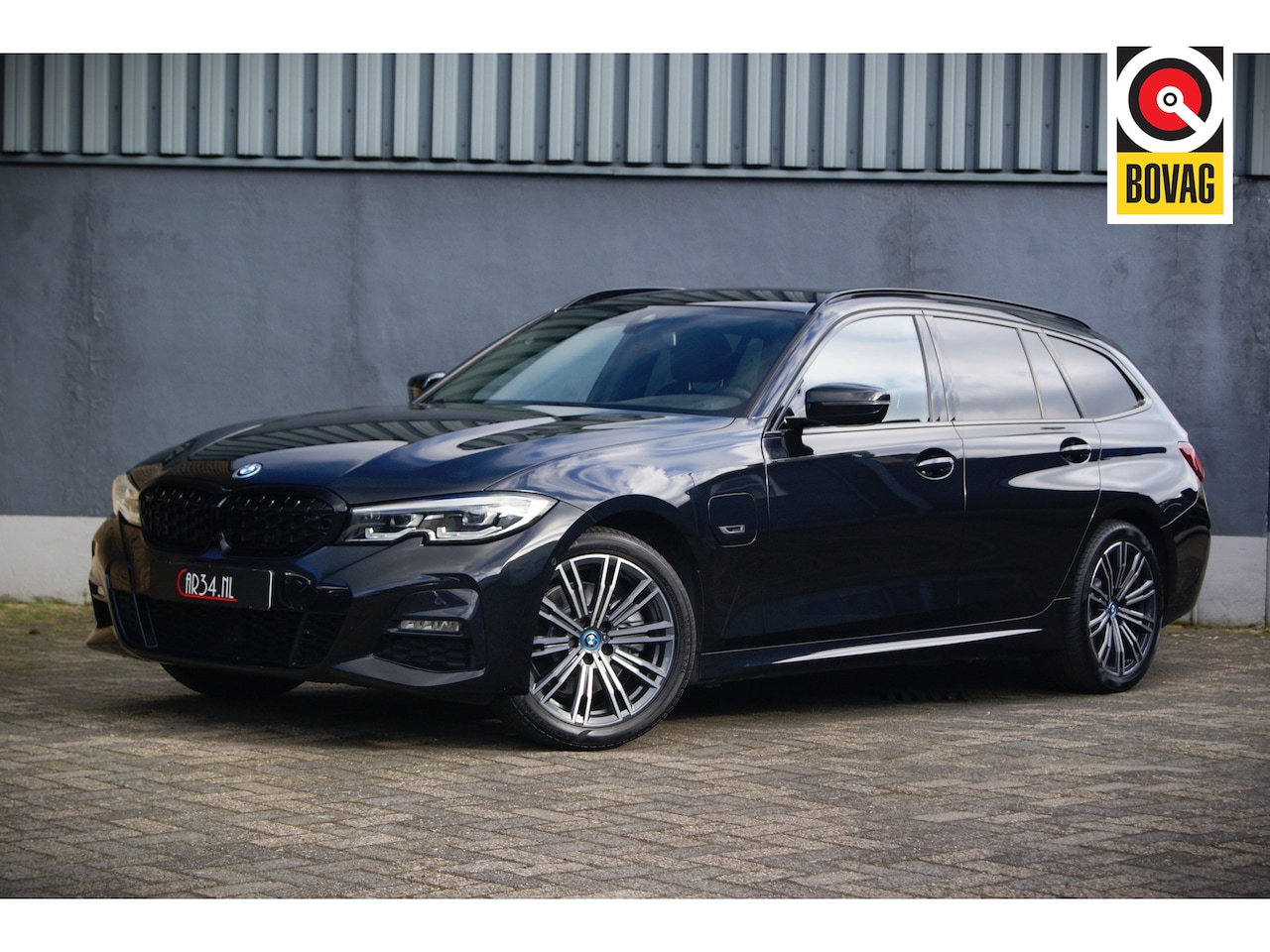 BMW 3-serie Touring - 320e 204PK M-Sport Shadow Head-up/Carplay/Camera/Stoelverw. Aut8 - AutoWereld.nl