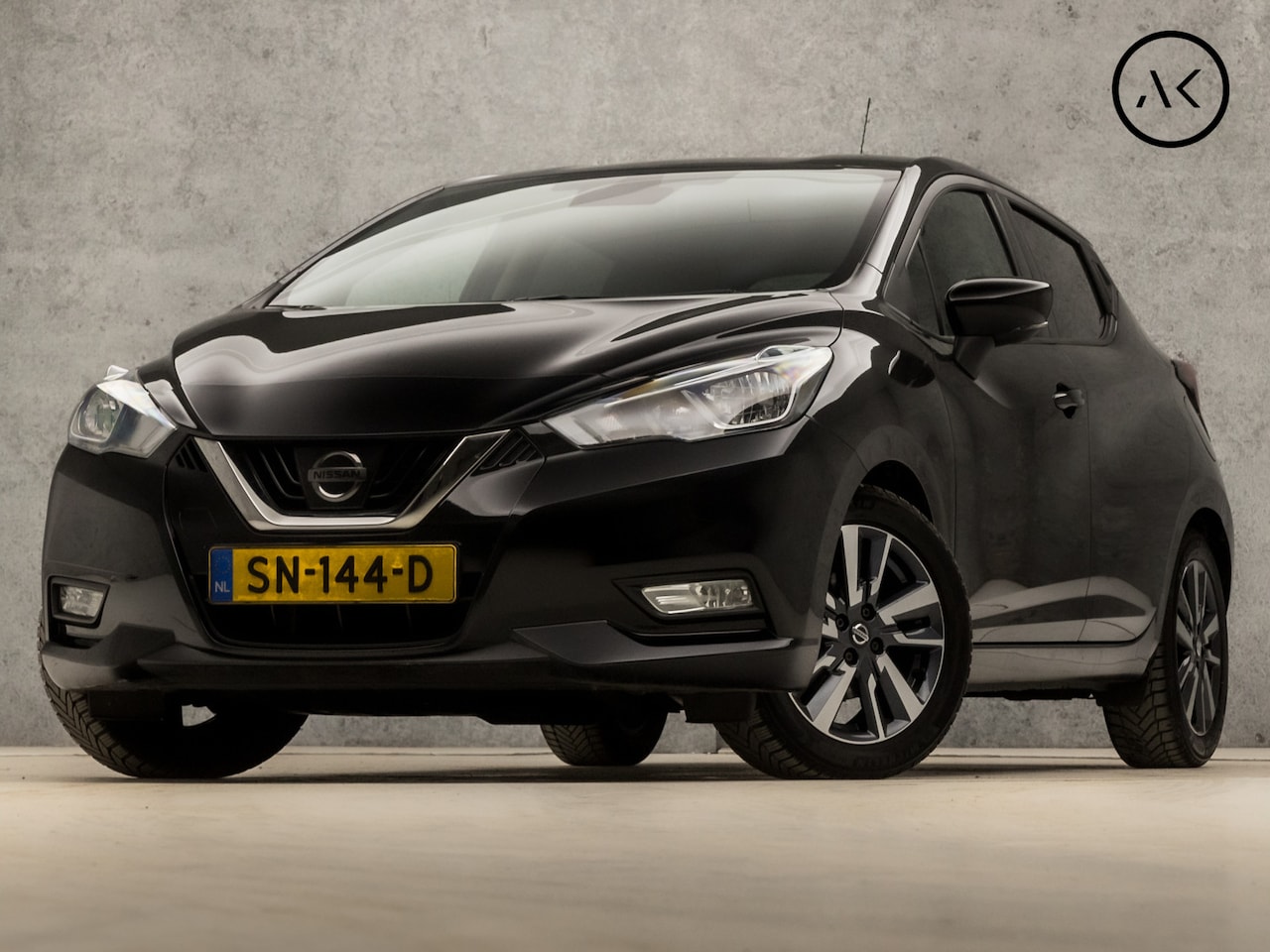 Nissan Micra - 0.9 IG-T N-Connecta (NAVIGATIE, CLIMATE, STOELVERWARMING, SPORTSTOELEN, GETINT GLAS, CRUIS - AutoWereld.nl