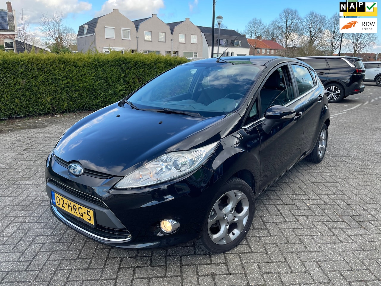 Ford Fiesta - 1.25 Titanium NAP/APK 2-2026/AIRCO VELGEN - AutoWereld.nl