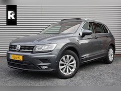 Volkswagen Tiguan - 1.5 TSI Comfortline Business Pano / Trekhaak / Massage Stoel / Stoelverwarming / LED / Cam