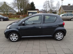 Toyota Aygo - 1.0-12V +