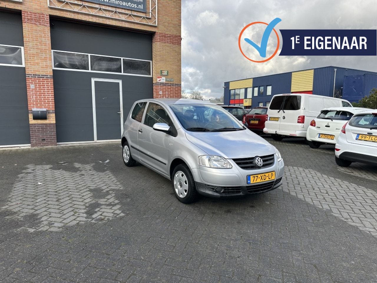 Volkswagen Fox - 1.2 Trendline 1ste Eigenaar Lage Kmstand NAP! - AutoWereld.nl