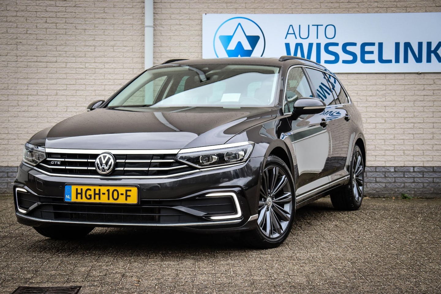 Volkswagen Passat Variant - 1.4 TSI PHEV GTE Business Trekhaak/HUD/Dynaudio/Pano/standkachel - AutoWereld.nl