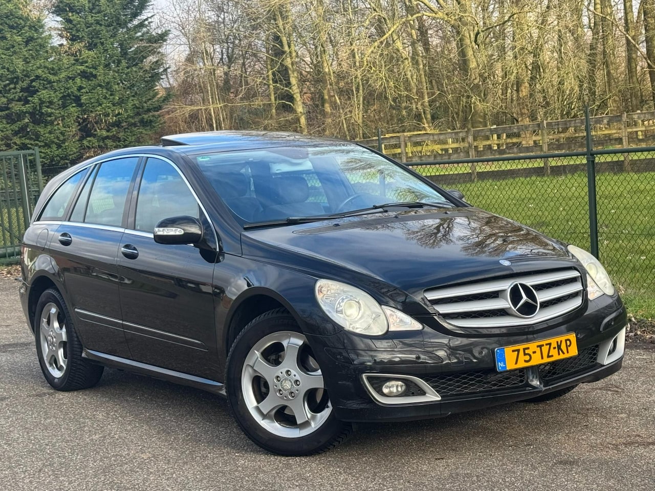 Mercedes-Benz R-klasse - 350 4-Matic /Xenon/Trekhaak/6-Persoons/ - AutoWereld.nl