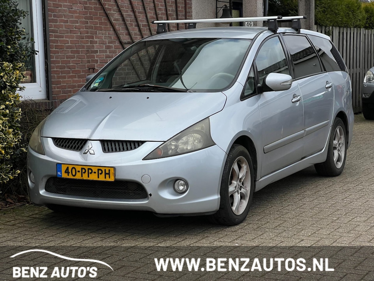 Mitsubishi Grandis - 2.4-16V Intense 6p Inruilkoopje zomee/Export - AutoWereld.nl