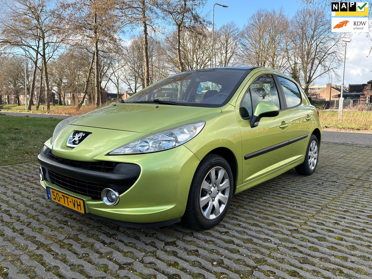 Peugeot 207 - 1.4-16V XS / airco / panoramadak - AutoWereld.nl