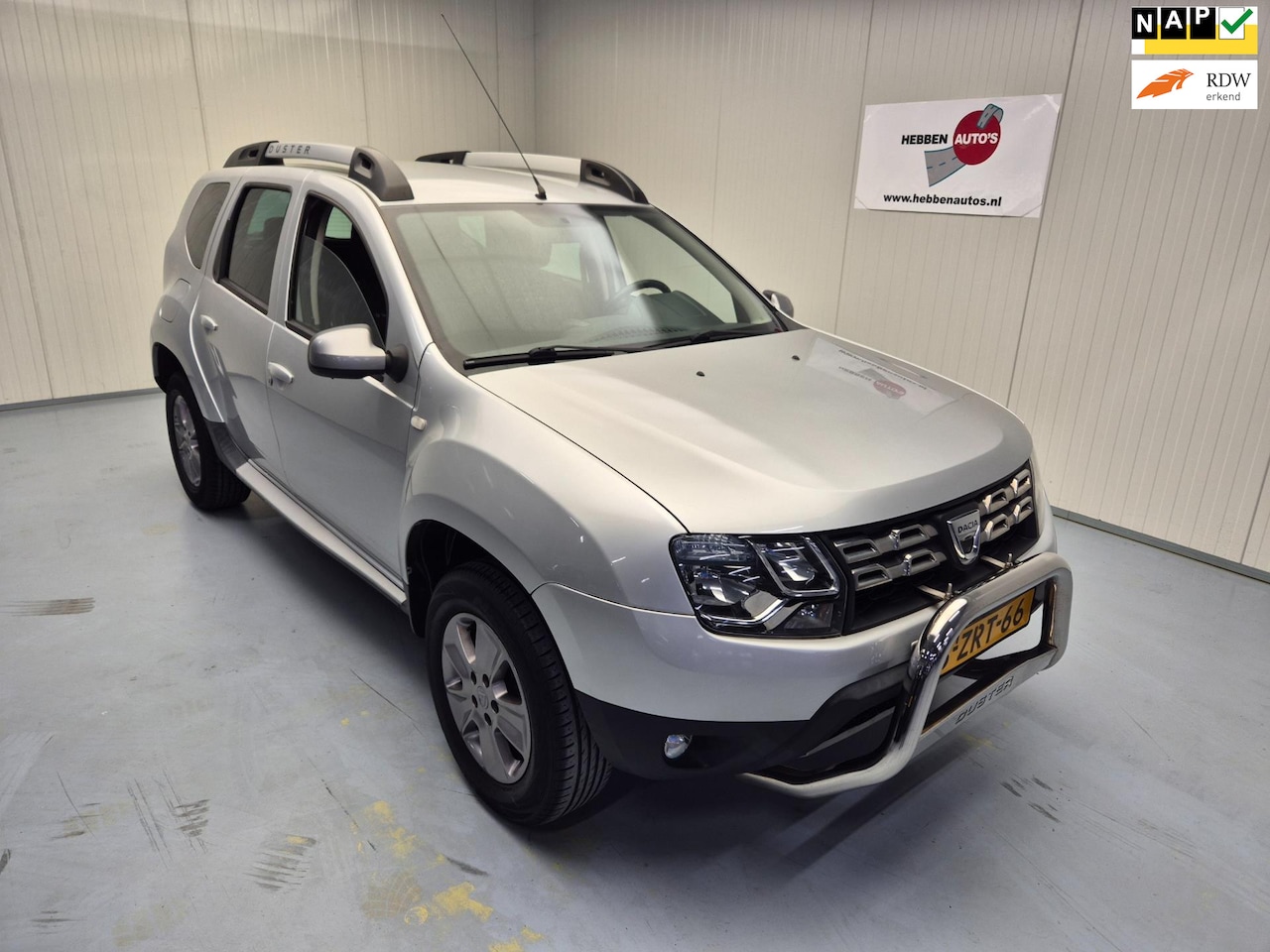 Dacia Duster - 1.2 TCe 4x2 Prestige Airco Cruise Control Alu Trekhaak Pdc - AutoWereld.nl