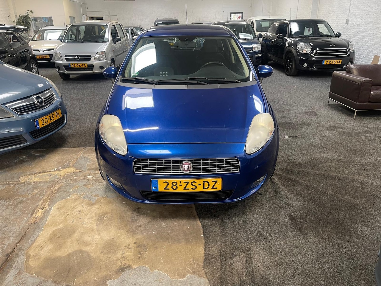 Fiat Grande Punto - 1.4-16V Sport motor defect - AutoWereld.nl