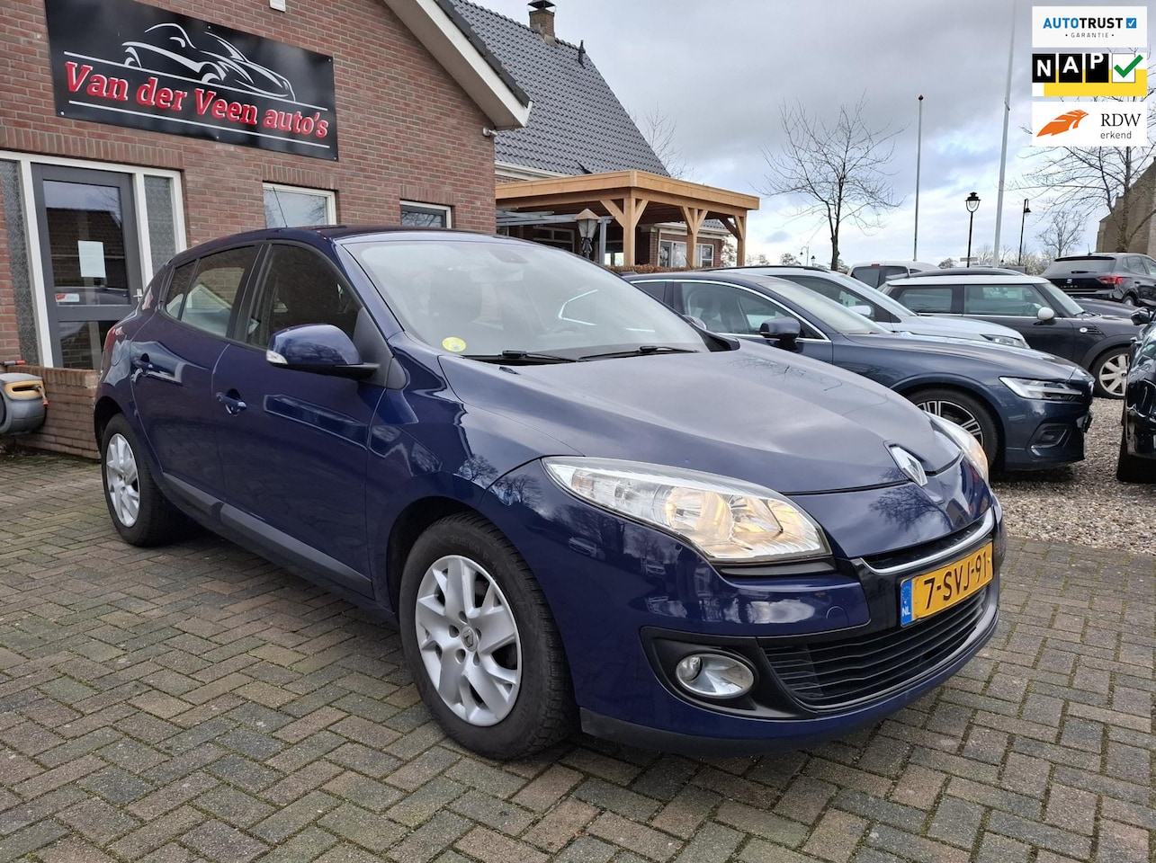 Renault Mégane - 1.5 dCi Expression StartStop. D-riem vervangen. Navigatie, cruise, elek ramen, etc. Prijs - AutoWereld.nl