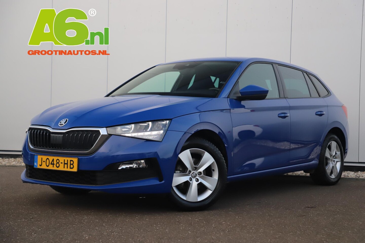 Skoda Scala - 1.0 TSI Sport Business Trekhaak Navigatie Achteruitrijcamera RS Sportstoelen Adaptive Crui - AutoWereld.nl