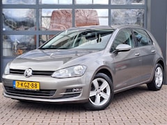 Volkswagen Golf - 1.2 TSI Highline | Climatronic | Cruise | Trekhaak | LMV |