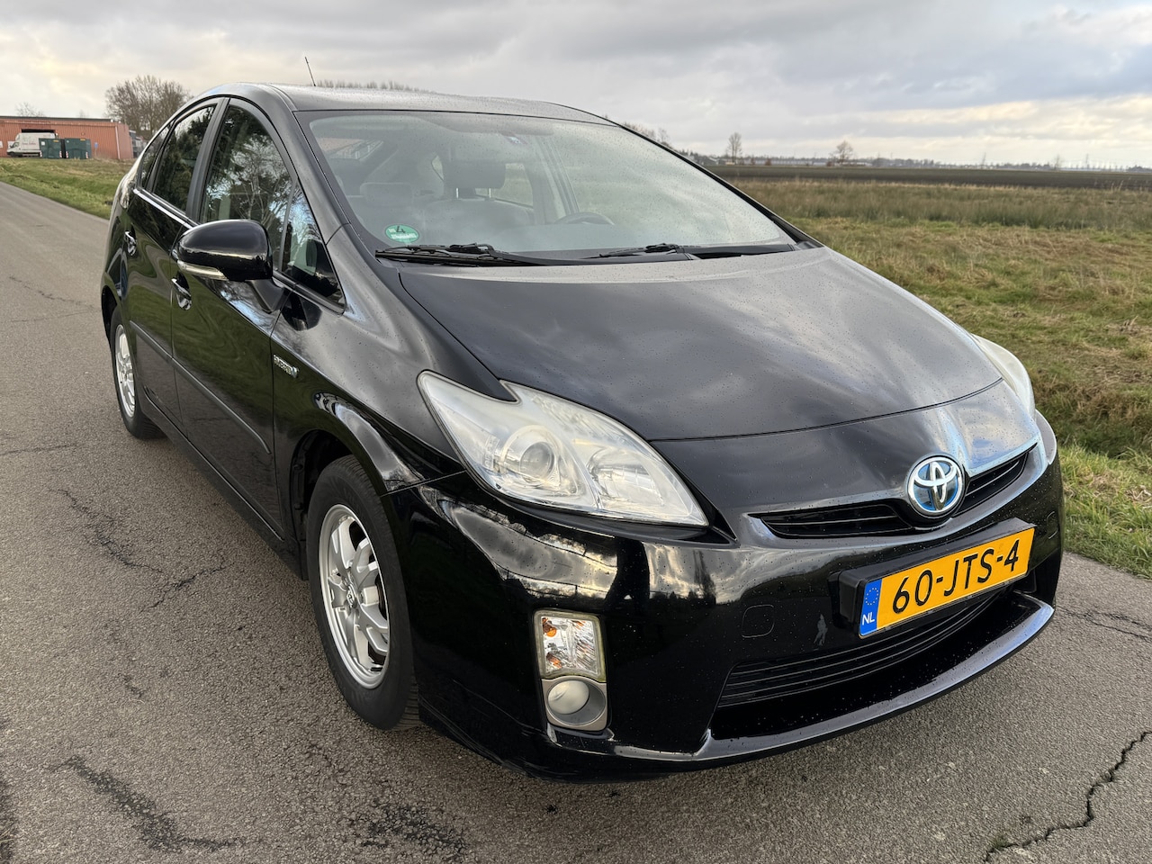 Toyota Prius - 1.8 Comfort ECC/CRUISE/APK 10-2025 - AutoWereld.nl