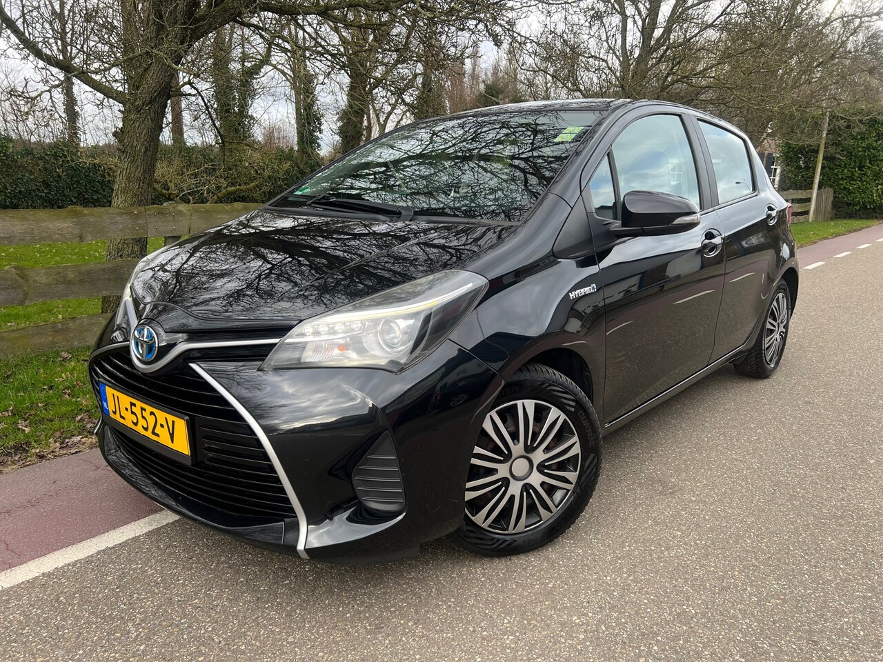 Toyota Yaris - 1.5 Hybrid Aspiration Camera, Navi - AutoWereld.nl