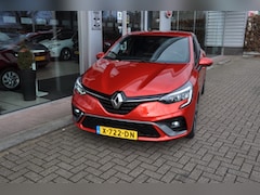 Renault Clio - 140pk Nieuwstaat All Seasons 1.3 TCe R.S. Line