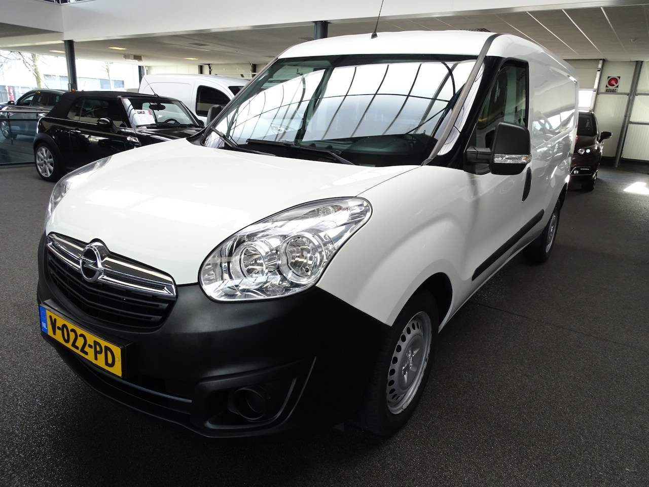 Opel Combo - 1.3 CDTi L2H1 Edition 1.3 CDTi L2H1 Edition - AutoWereld.nl