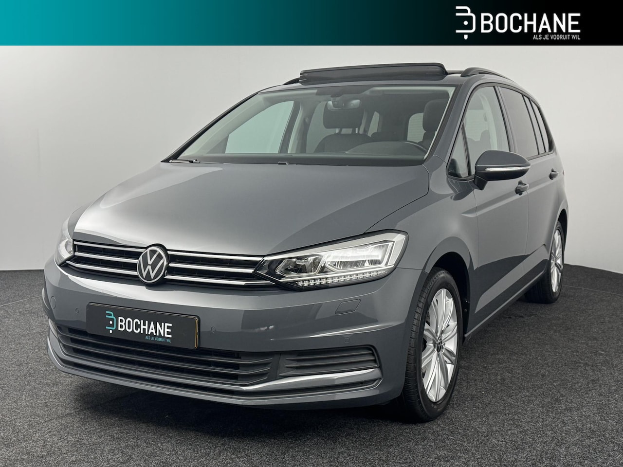 Volkswagen Touran - 1.5 TSI 150pk DSG Comfortline Business 7p | Panoramadak | Navigatie | Trekhaak - AutoWereld.nl