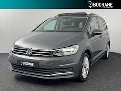 Volkswagen Touran - 1.5 TSI 150pk DSG Comfortline Business 7p | Panoramadak | Navigatie | Trekhaak