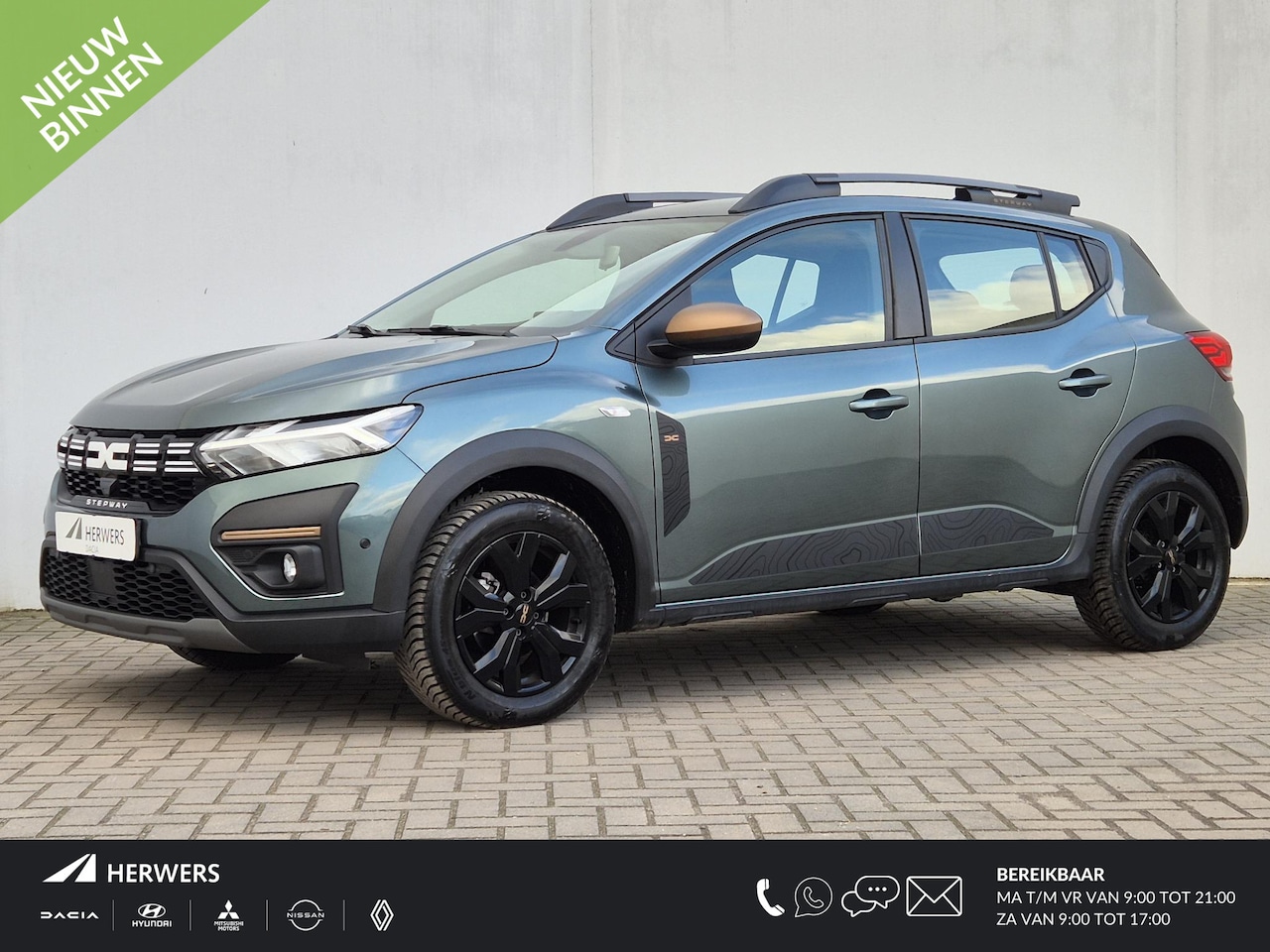 Dacia Sandero Stepway - 1.1 TCe 110 Extreme Handgeschakeld / Pack Extreme / Apple Carplay Android Auto / Achteruit - AutoWereld.nl