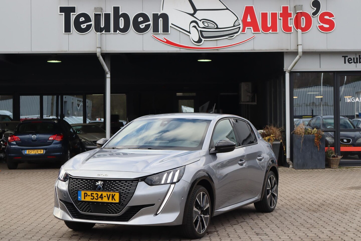 Peugeot e-208 - EV GT Pack 50 kWh Adaptieve cruise control, Camera, Apple Carplay, Virtual Cockpit, Climat - AutoWereld.nl