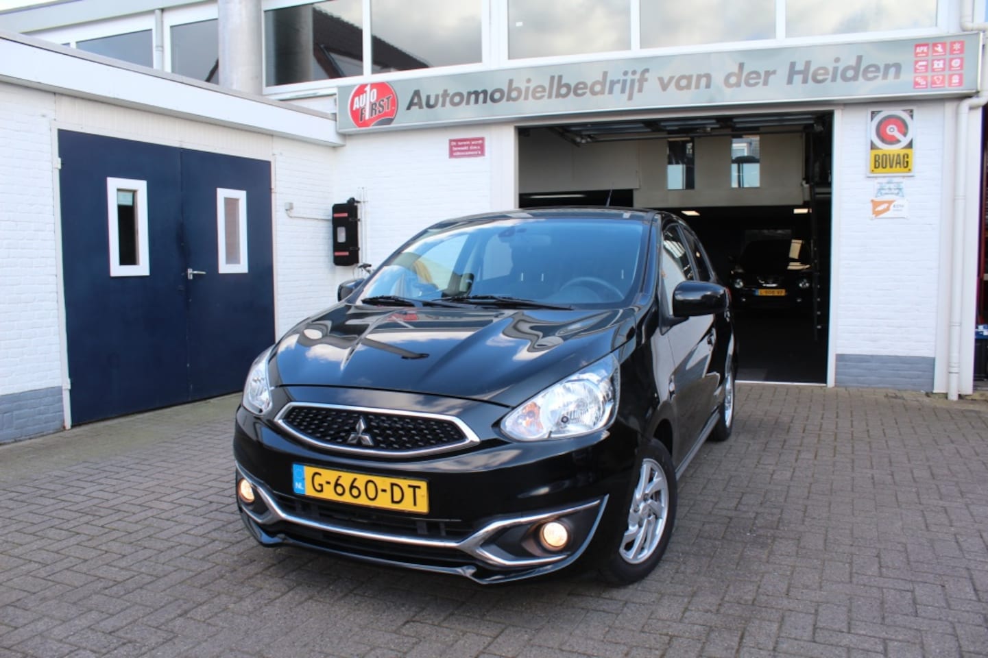 Mitsubishi Space Star - 1.0 Active Automaat - AutoWereld.nl