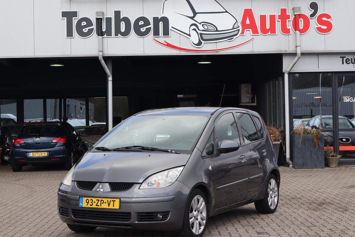 Mitsubishi Colt - 1.3 Incharge+ Airco, Elektrische ramen, Lichtmetalen wielen - AutoWereld.nl