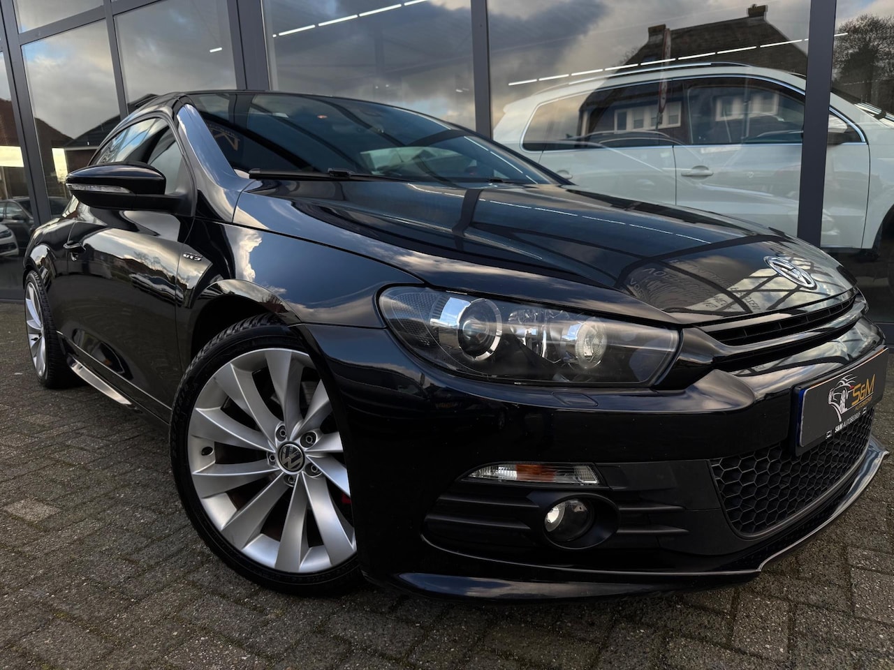 Volkswagen Scirocco - 2.0 TSI Highline Plus GTS - AutoWereld.nl