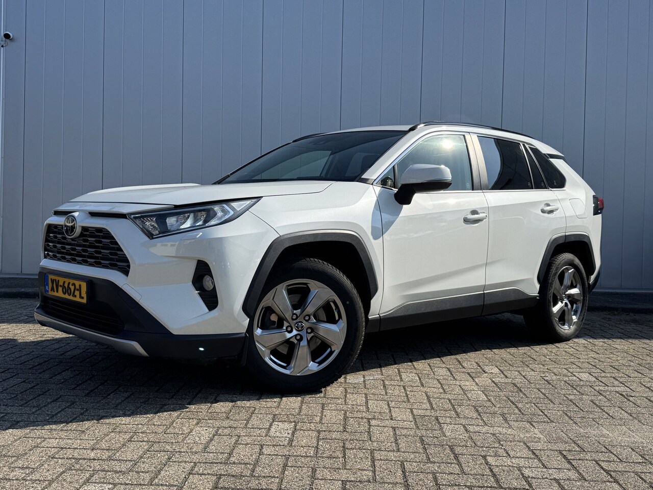 Toyota RAV4 - 2.0 VVT-iE Business Intro Automaat JBL NL Auto Leer PDC Carplay Clima Cruise - AutoWereld.nl