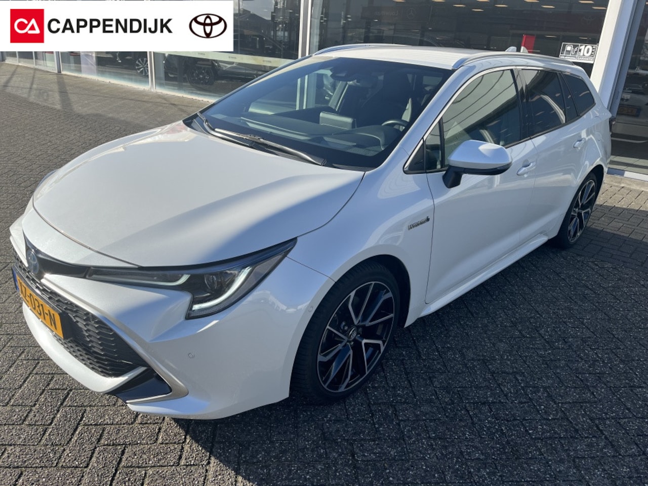 Toyota Corolla Touring Sports - | Nieuw binn 2.0 Hybrid Executive | NAVI | BSM | CAMERA | - AutoWereld.nl