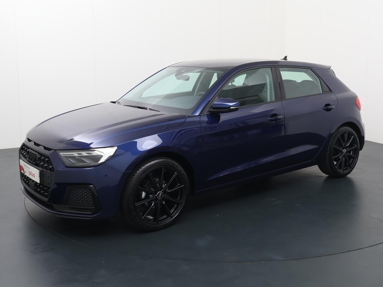 Audi A1 Sportback - 25 TFSI Black Line | 95 PK | Automaat | black optiek incl. 18" zwart | S-Line achterspoile - AutoWereld.nl