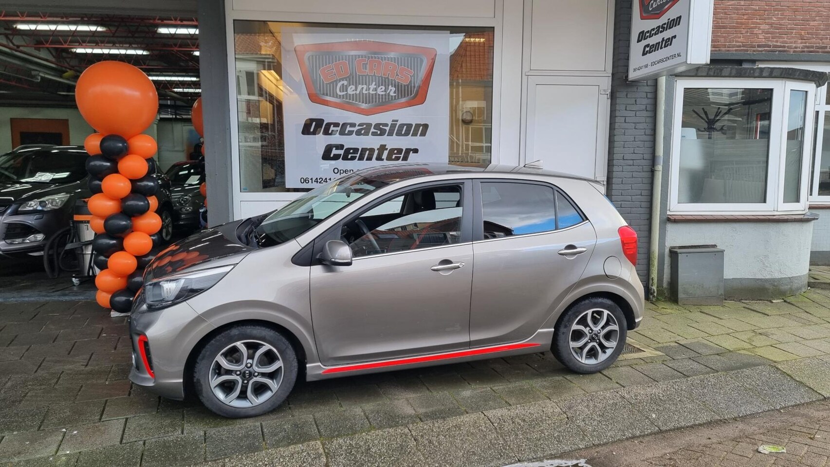 Kia Picanto - 1.0 gt line komt binnen - AutoWereld.nl