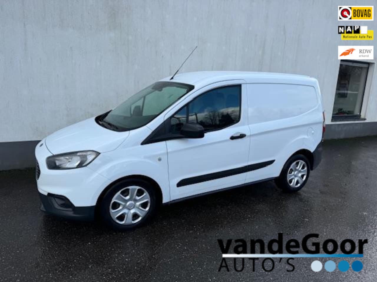 Ford Transit Courier - 1.5 TDCI Trend Duratorq S&S, '21, airco, cruise, jaar apk ! - AutoWereld.nl