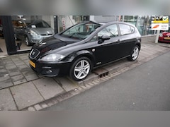 Seat Leon - 1.2 TSI Ecomotive Businessline COPA NAVIGATIE/ PDC