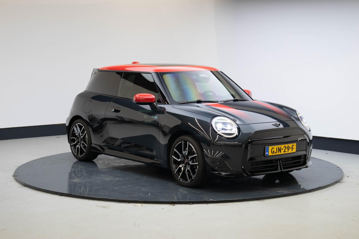 MINI John Cooper Works - Mini E Cooper | Panoramadak | - AutoWereld.nl