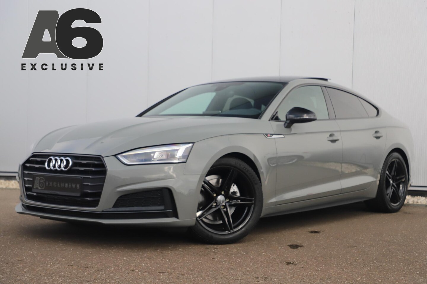 Audi A5 Sportback - 40 TFSI Sport S-Line 190PK Automaat Panoramadak Black Optic Half Leder Sportstoelen Full L - AutoWereld.nl