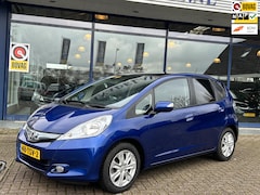 Honda Jazz - 1.4 Hybrid Elegance Aut. Panorama Clima Cruise Trekhaak NAP NL-Auto Zeer Nette Staat